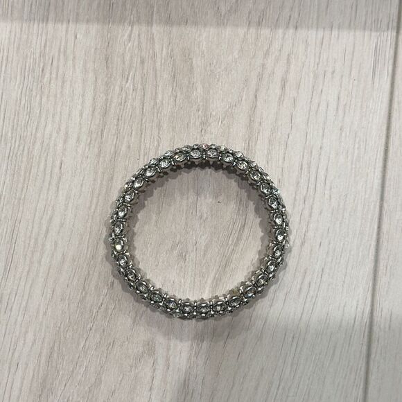 Rhinestone stretchy bracelet - Picture 5 of 7